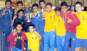 1215 CAMPEONES EN CALIFORNIA