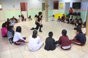 Taller en albergue temporal del DIF