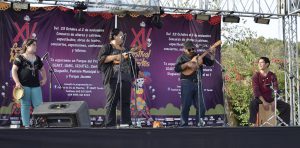 Grupo La pura pulpa, amenizando el momento con sus  estupendas ejecuciones musicales