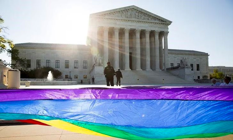 SCOTUS Ruling Could Lead to Discrimination Against Others | La Prensa ...